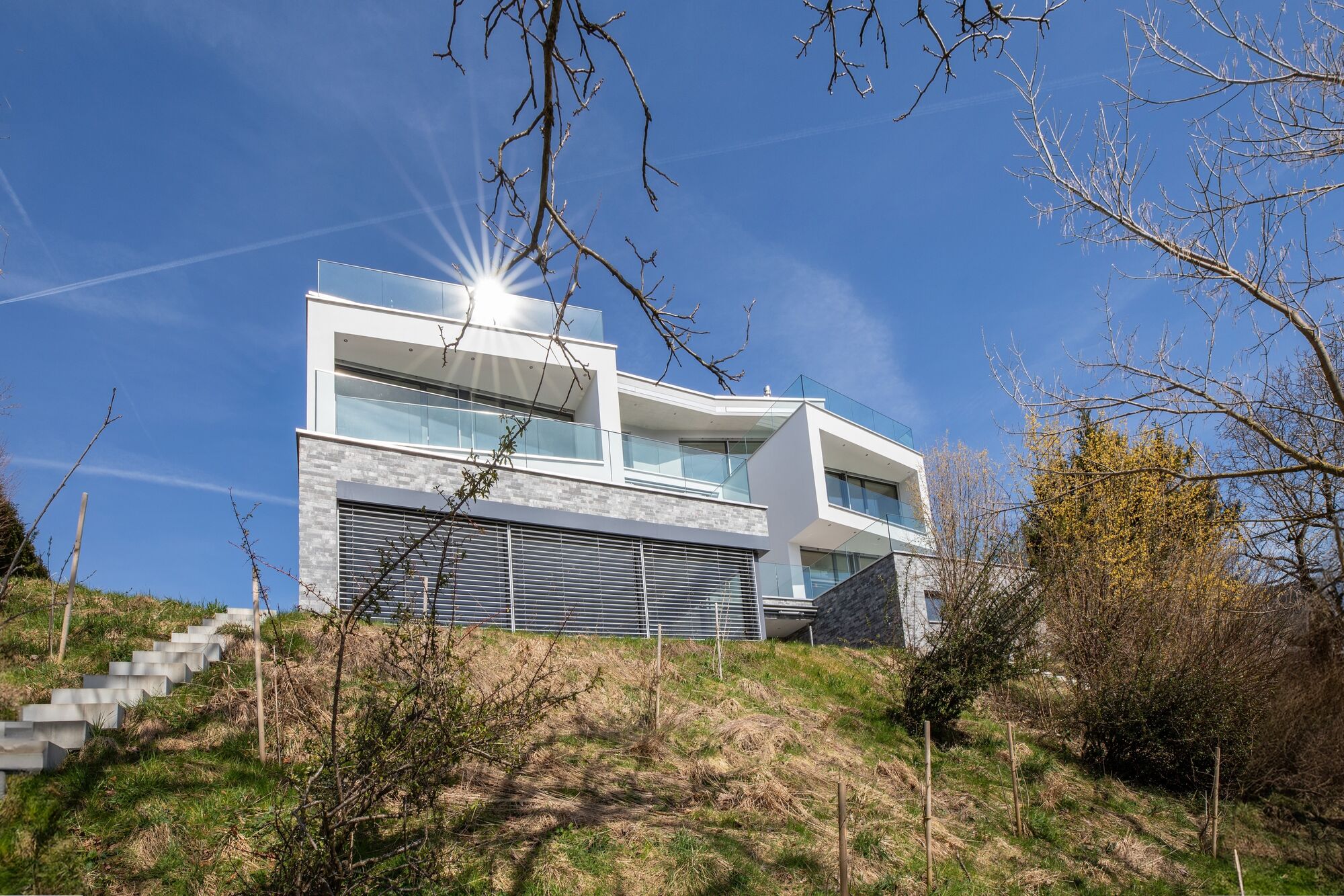 Grosszügige Villa mit spektakulärer Aussicht